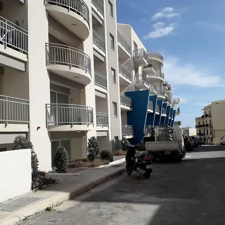 Pensiune Entire I Pool Access I Walk To 4*