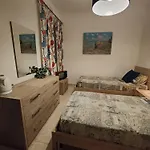 Holiday Escape I Sun, Pool & Beach Guest house
