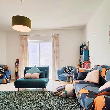 Entire I Pool Access I Walk To