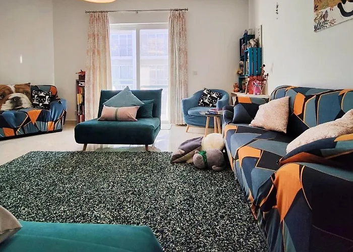 Πανσιόν Entire I Pool Access I Walk To 4*