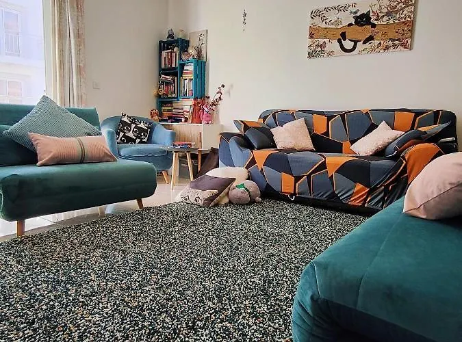 Entire I Pool Access I Walk To